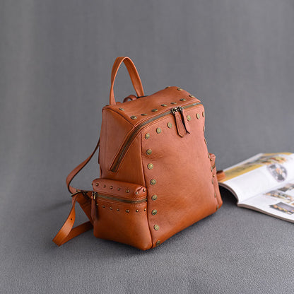 Li Ji | Original handmade genuine leather | First-layer cowhide leather rub-color rivet backpack No. 181077 