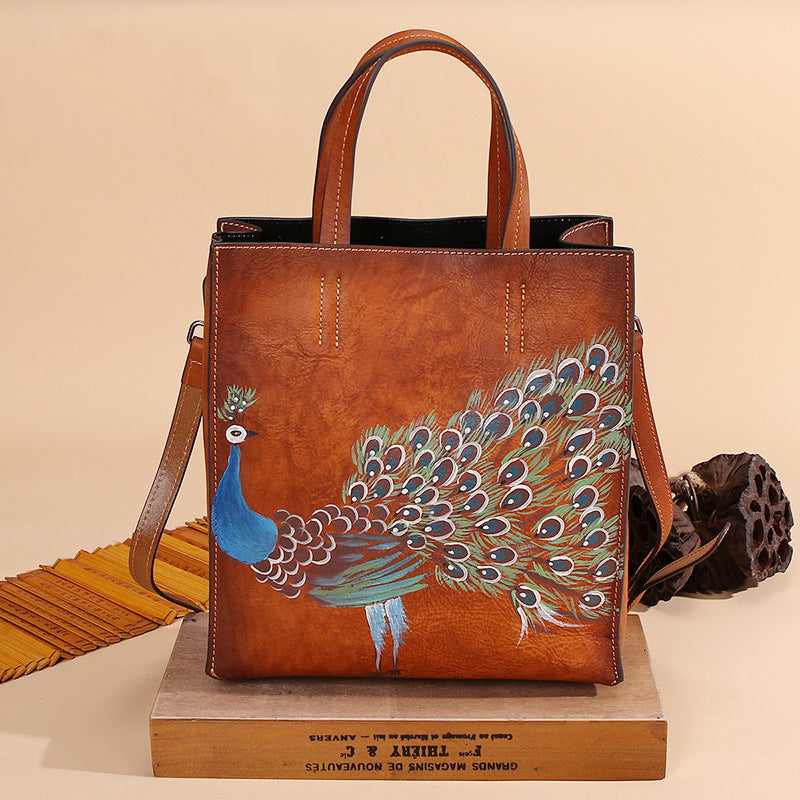 Li Ji | Original handmade | Retro leather tote bag with peacock pattern No. 3230 