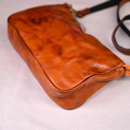 Li Ji | Original handmade genuine leather | First-layer cow leather, handmade, distressed, simple couple bag No. 2076 