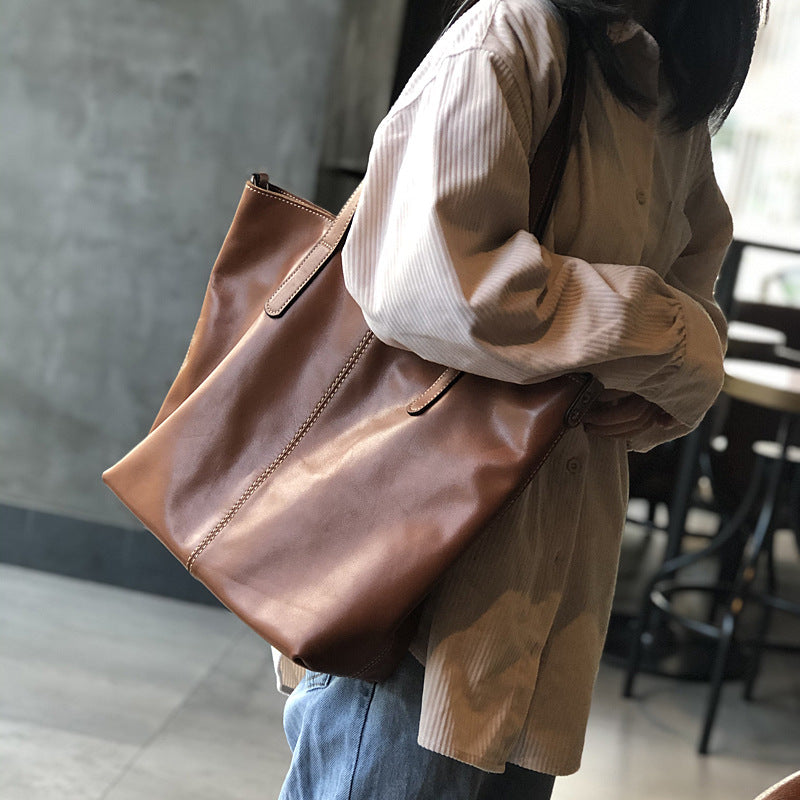 Li Ji | Original handmade genuine leather | First layer leather temperament commuting style simple laptop bag No. 21017 