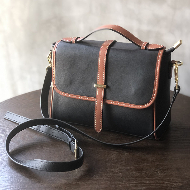 Li Ji | Original handmade genuine leather | Unique and simple top-grain leather portable messenger bag No. 22004 