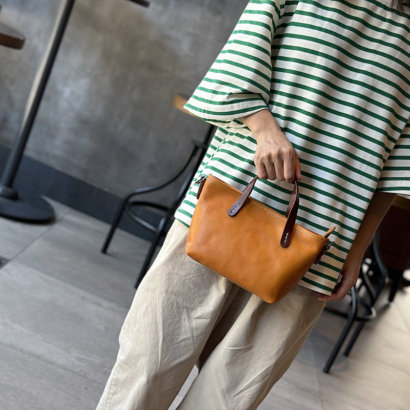 Li Ji | Original handmade genuine leather | Selected cowhide and vegetable tanned leather mini handbag No. 23021 