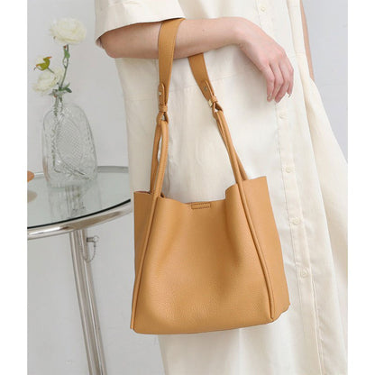 Li Ji | Original handmade leather | Soft and glutinous casual simple leather bucket bag No. 5126 