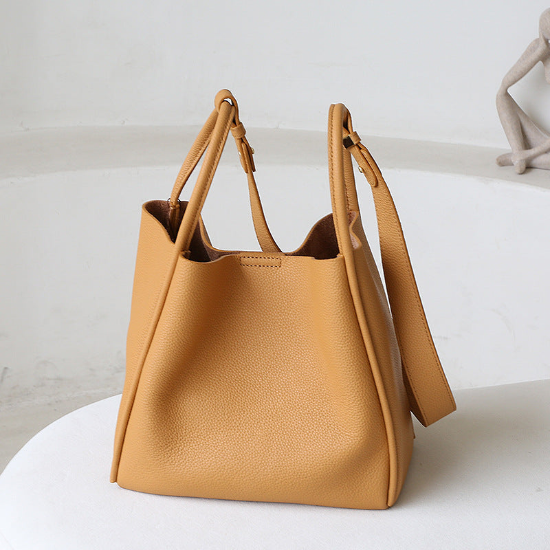 Li Ji | Original handmade leather | Soft and glutinous casual simple leather bucket bag No. 5126 