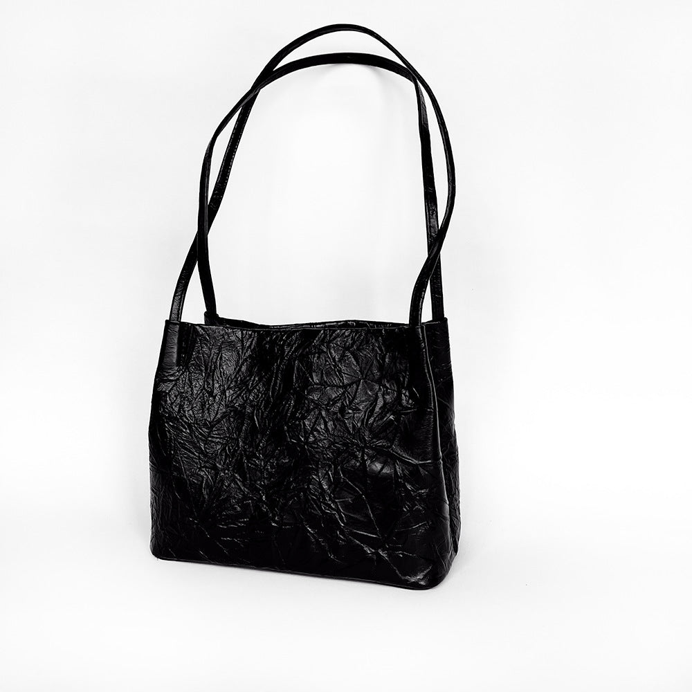 Li Ji | Original handmade genuine leather | First-layer hand-scratch pattern lightweight casual black shopping bag No. 528 