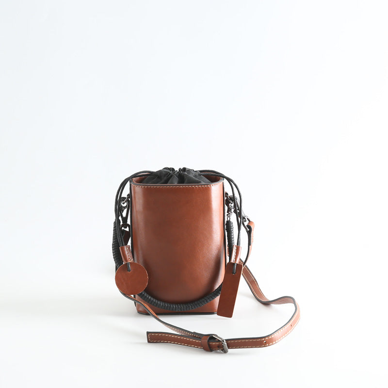 Li Ji | Original handmade genuine leather | Uniquely designed handmade cow leather drawstring bag No. 568 