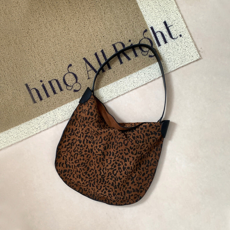 Li Ji | Original handmade leather | Matte leather, retro leopard print, armpit bag No. 60188 