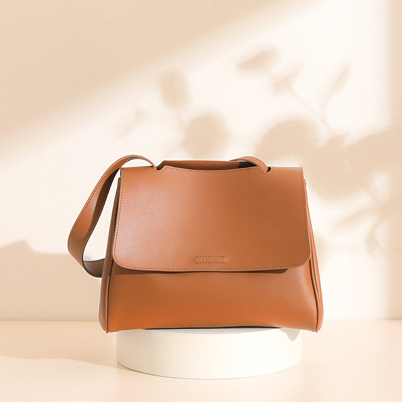 Li Ji | Original handmade leather | Two-layer cowhide fashionable and gentle style crossbody bag No. 6052A 