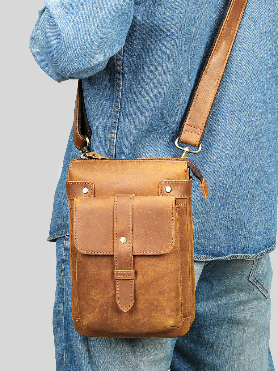 Li Ji | Original handmade genuine leather | Vertical style crazy horse leather カジュアル small shoulder bag No. 6142 