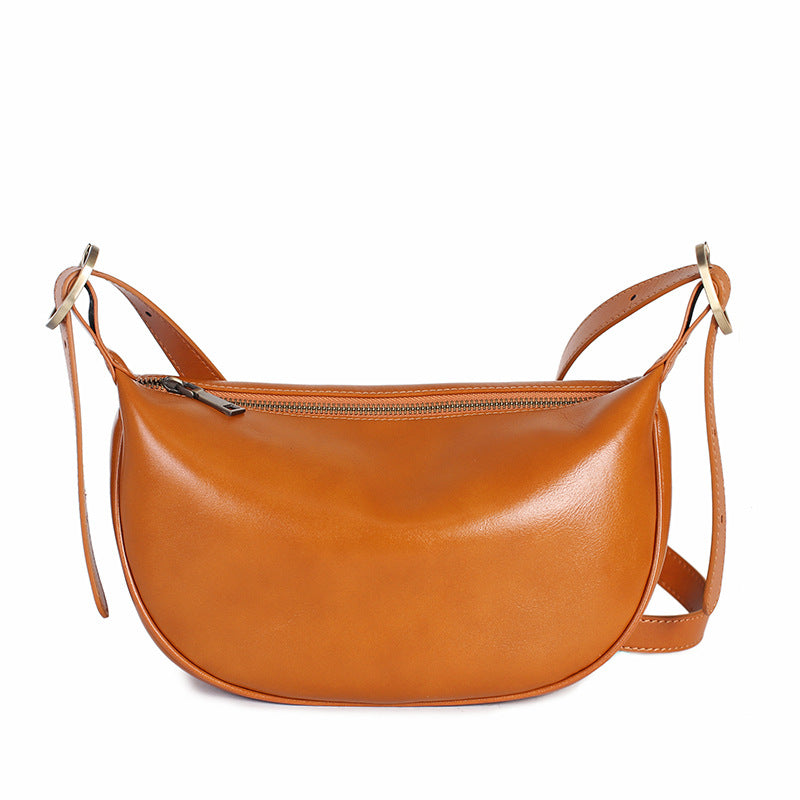 Li Ji | Original handmade genuine leather | Half-yen shaped hand-touched dumpling bag No. 6692 