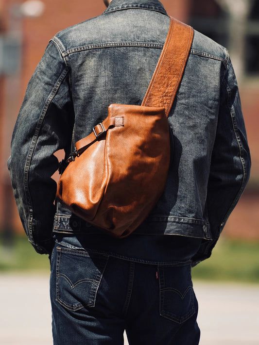 Li Ji | Original leather handmade | Retro vegetable tanned leather cycling chest backpack No. 6756