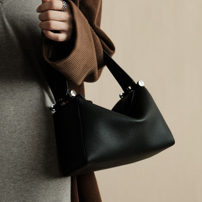 Li Ji | Original handmade leather | Soft Boston bag with elegant curves and texture No. 7165