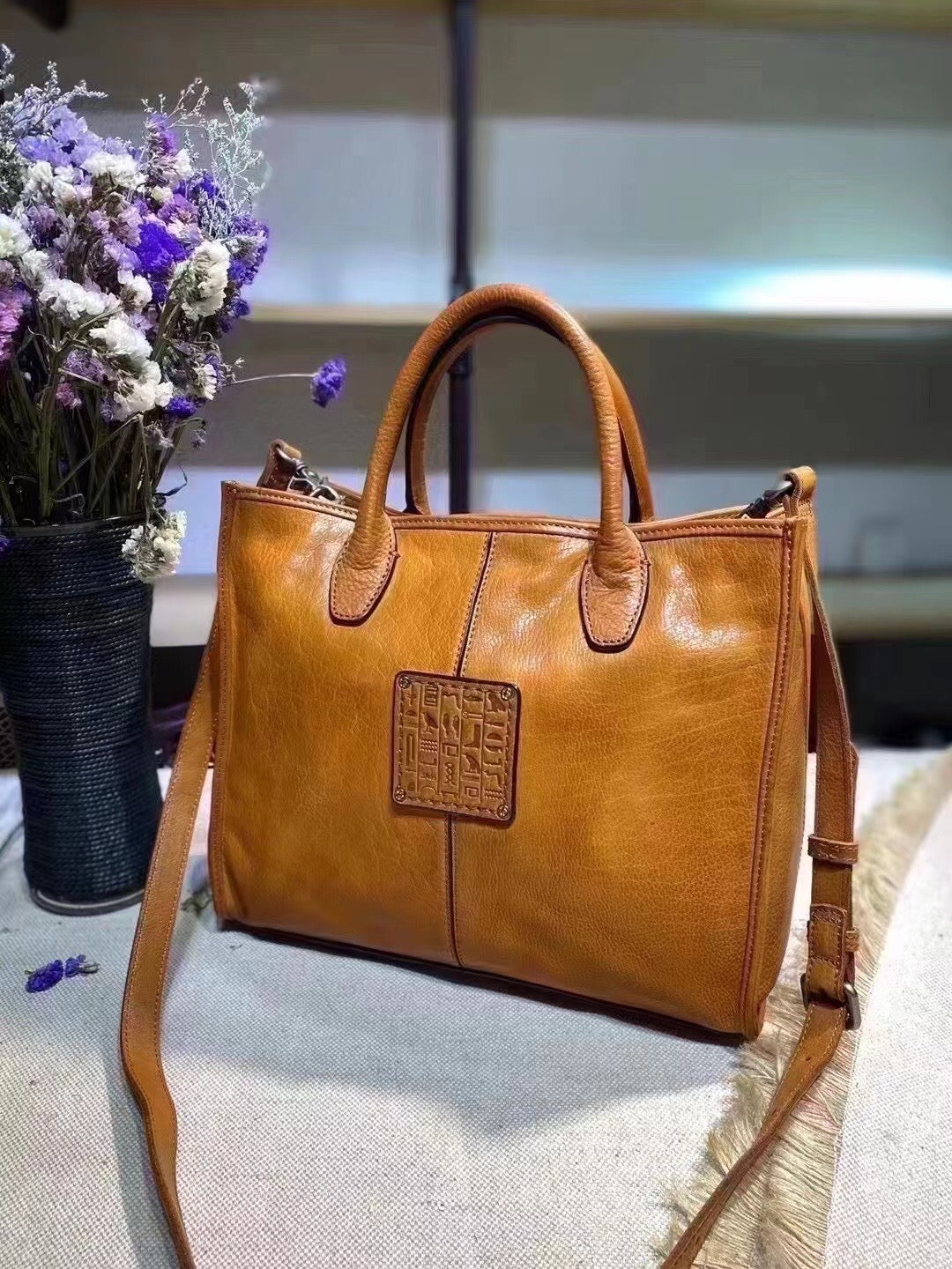 Li Ji | Original handmade genuine leather | High-grade texture oil wax tree paste leather tote bag No. D8590