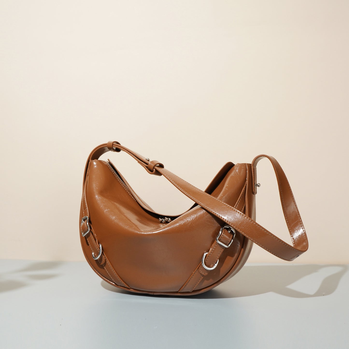 Li Ji | Original handmade genuine leather | Ballet bag with smooth lines and strong texture No. F9748