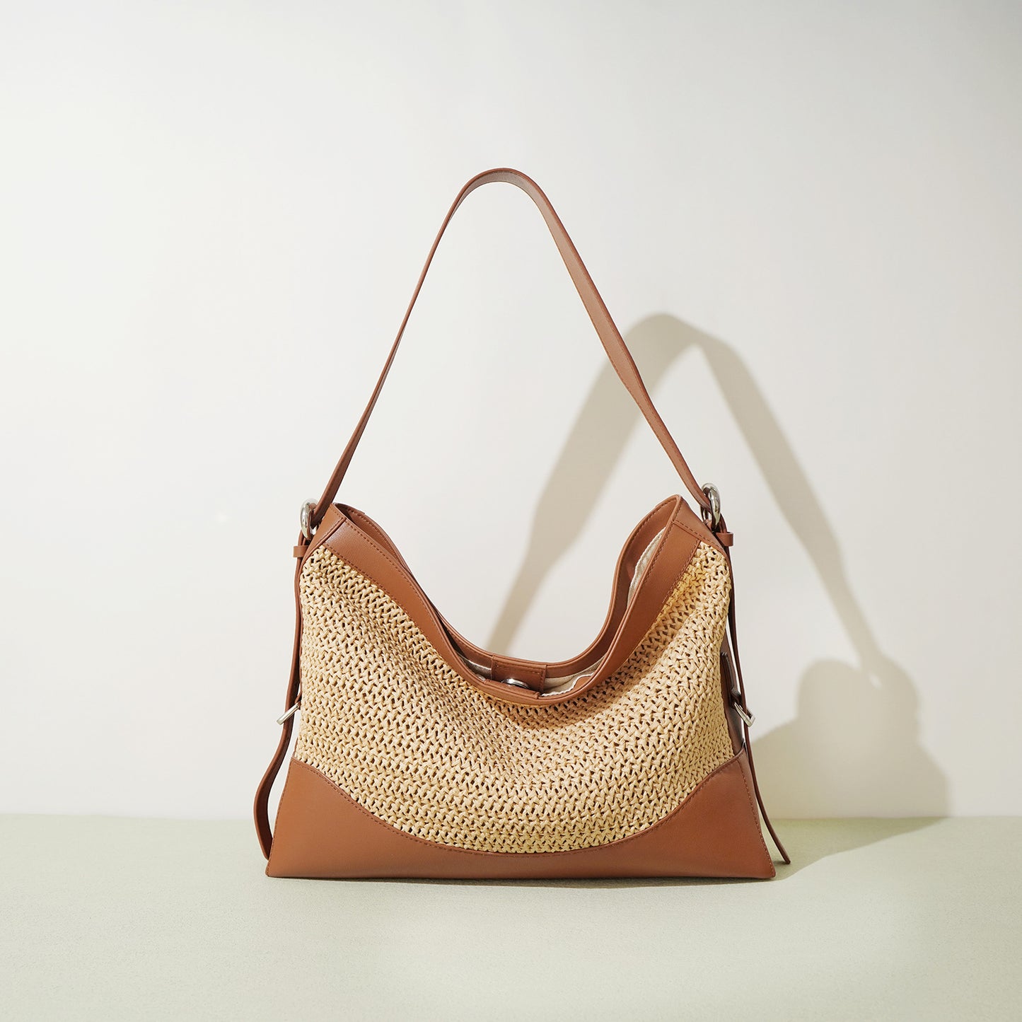 Li Ji | Original handmade genuine leather | First-layer cowhide + handmade straw beach tote bag No. F9791B