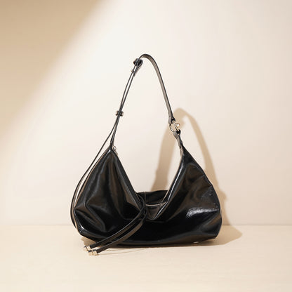 Li Ji | Original handmade genuine leather | Simple, classic and soft dumpling bag No. F9839 