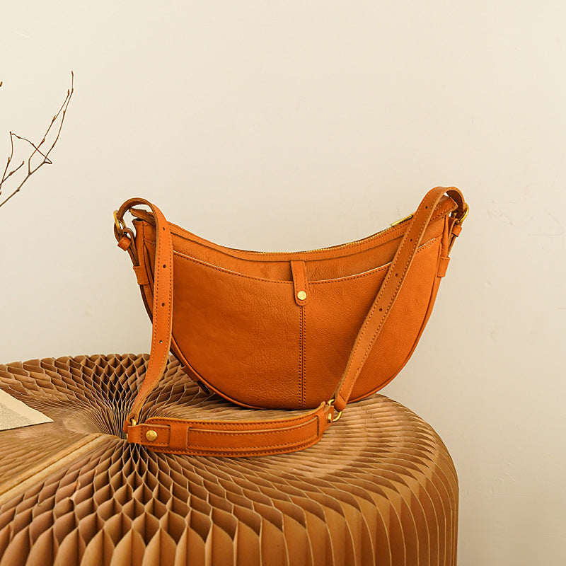 Li Ji | Original handmade genuine leather | Simple, convenient and high-end crescent bag No. HF4805 