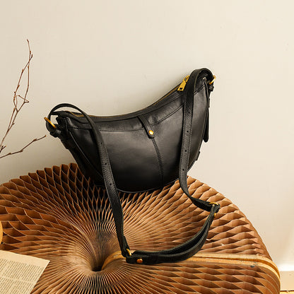 Li Ji | Original handmade genuine leather | Simple, convenient and high-end crescent bag No. HF4805 