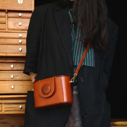 Li Ji | Original handmade genuine leather | Handmade first-layer cow leather retro small camera bag No. KB1903 