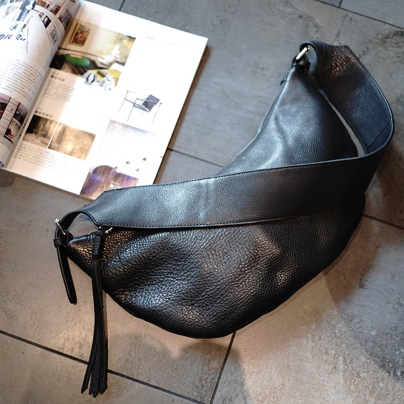 Li Ji | Original handmade genuine leather | Natural grained first-layer cowhide soft wide shoulder strap dumpling bag No. M95025 