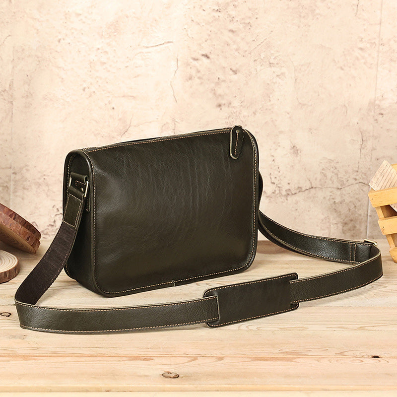 Li Ji | Original handmade genuine leather | Tanned/oiled and waxed genuine leather satchel bag No. 6789