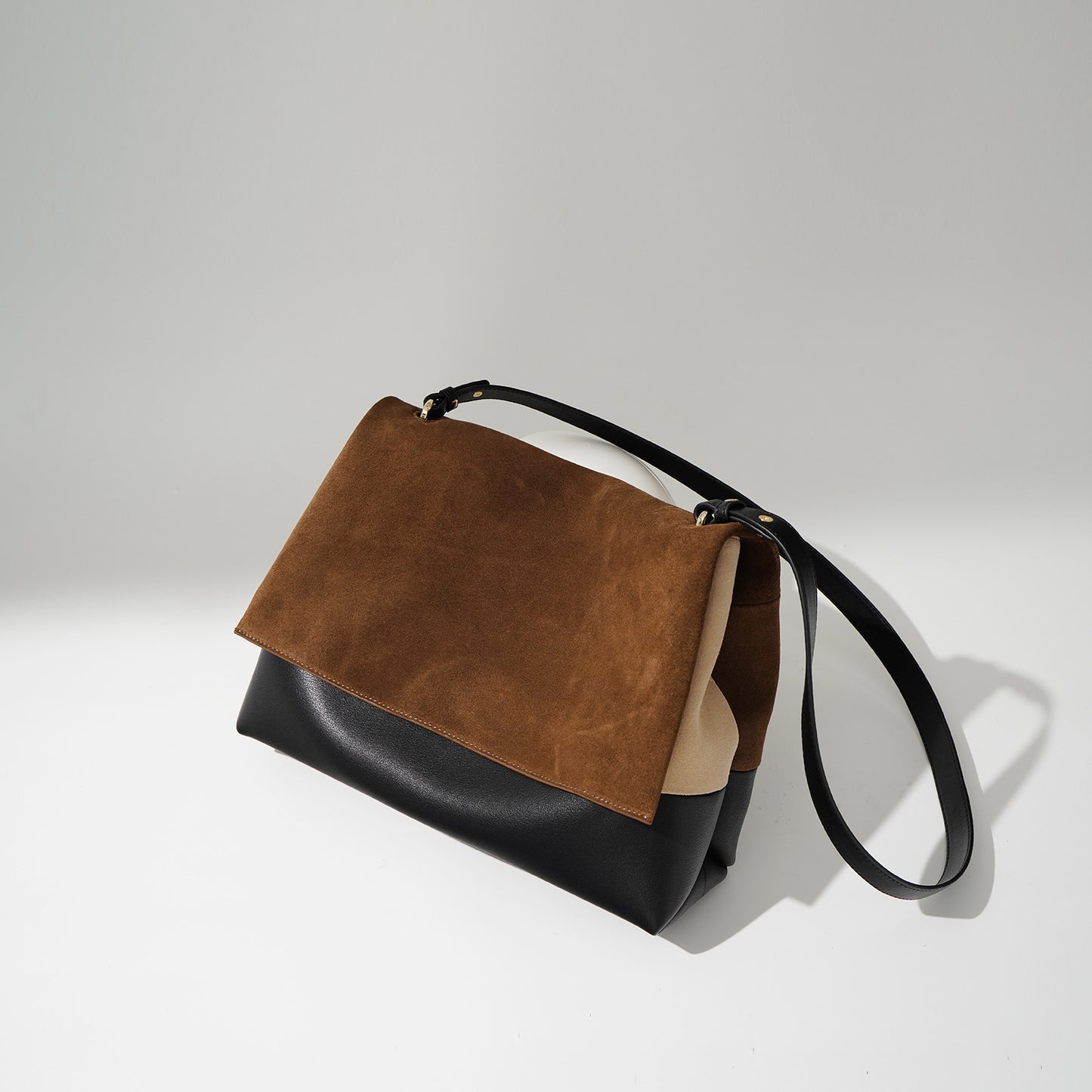 Li Ji | Original handmade genuine leather | Selected soft and matte brown handbag No. M7713