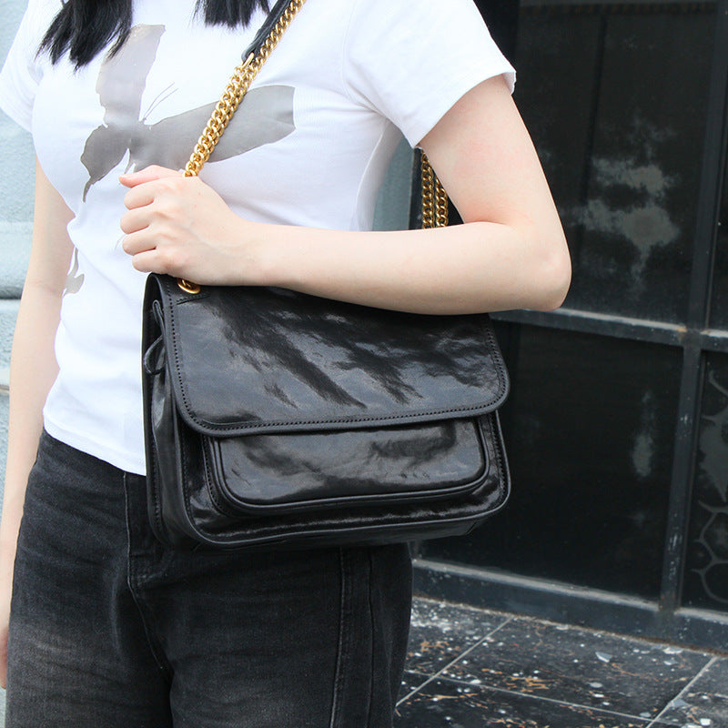 Li Ji | Original handmade genuine leather | Tanned leather chain postman small square bag M6207