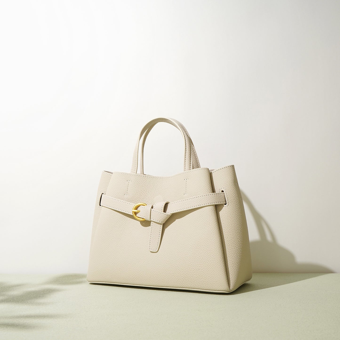 Li Ji | Original handmade leather | Line-shaped, natural and smooth handbag No. W3193 