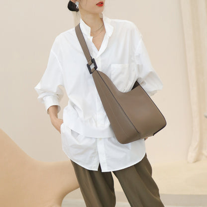 Li Ji | Original handmade genuine leather | Simple and elegant style solid color armpit bag cn1613 