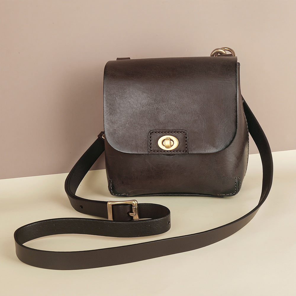 Li Ji | Original handmade genuine leather | Vintage vegetable tanned cow leather casual small square bag No. 8891 