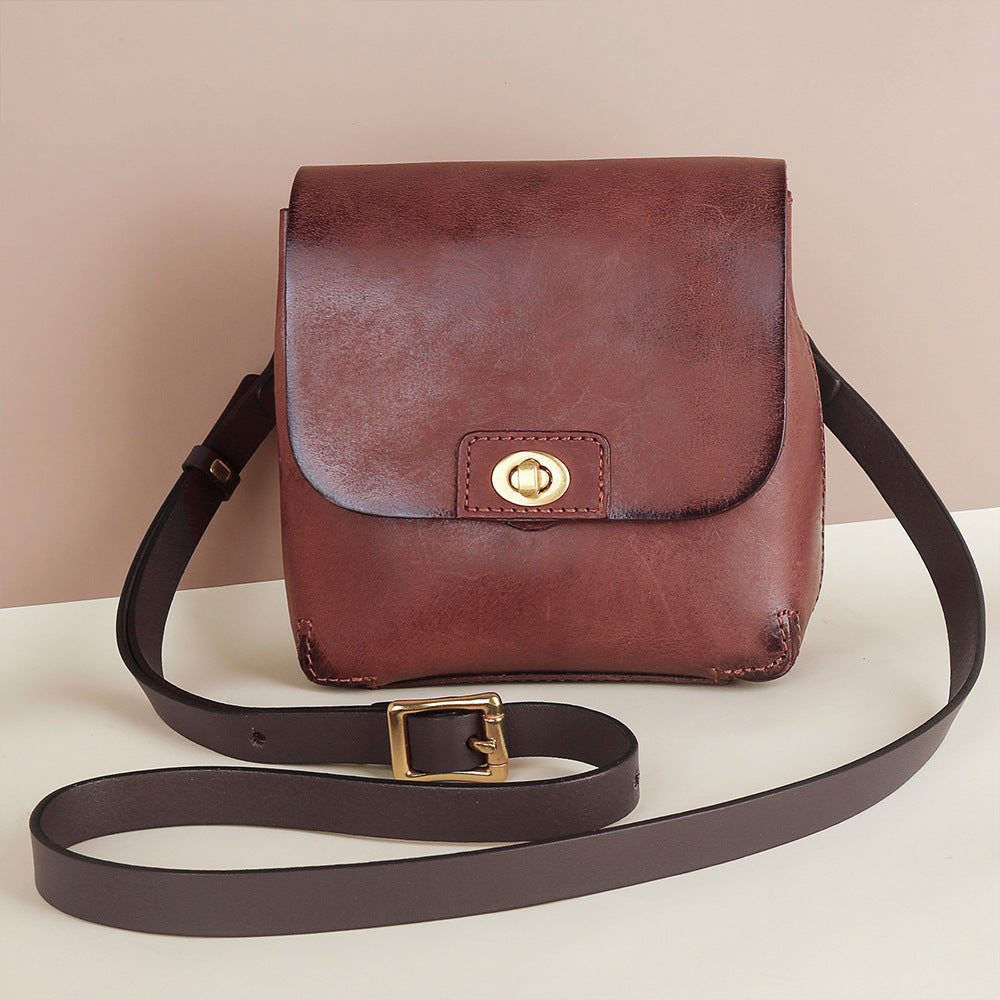 Li Ji | Original handmade genuine leather | Vintage vegetable tanned cow leather casual small square bag No. 8891 