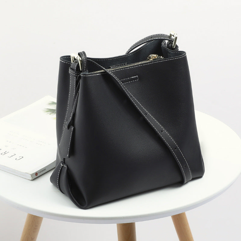 Li Ji | Original handmade leather | Ambient style bucket bag v5843 