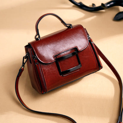 Li Ji | Original handmade leather | Small square shoulder bag No. 6918 