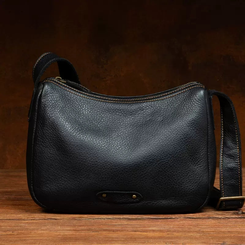 Li Ji | Original handmade | Saddle-shaped leather shoulder bag No. 5111 