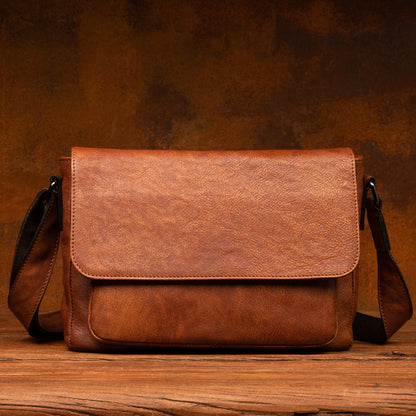 Li Ji | Original handmade leather | Rubbed vegetable tanned leather vintage full leather messenger bag No. M6103 