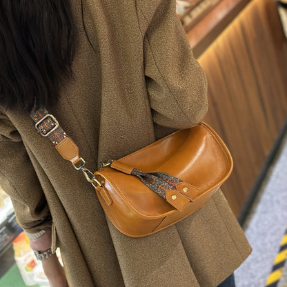 Li Ji | Original handmade genuine leather | Vegetable tanned cowhide vintage wide shoulder strap ンテ pillow bag No. H9245 