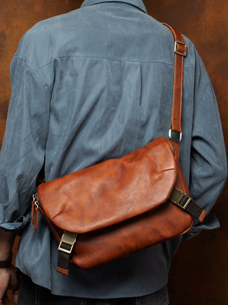 Li Ji | Original genuine leather handmade | ins trendy functional messenger bag No. 5110 