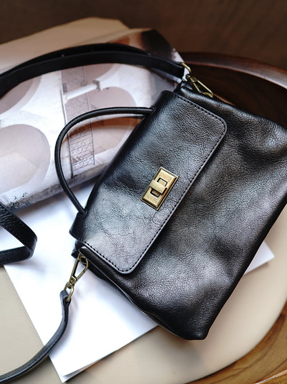 Li Ji | Original handmade | Soft cowhide simple open pocket lock square shoulder bag No. M4152