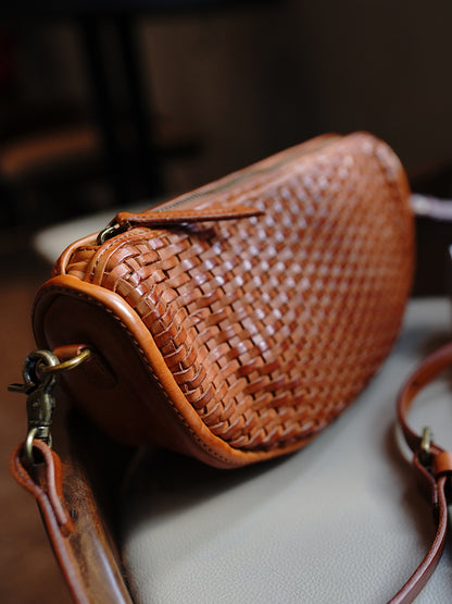 Li Ji | Original | Genuine woven handmade leather tanned saddle bag No. M9121 